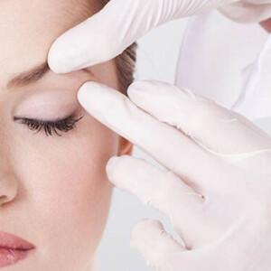 <p style="text-align: center; font-size: 18px;">MEDICINA ESTÉTICA</p> medicina estetica